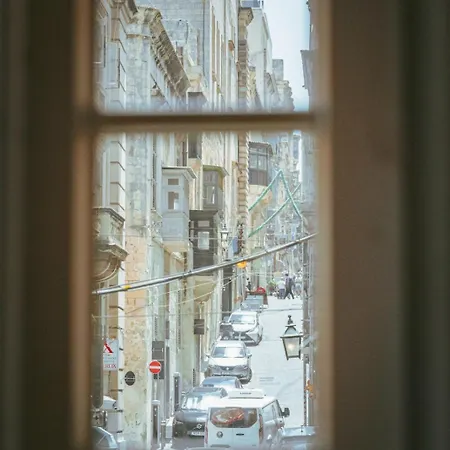 Daire Collection - Melita Valletta